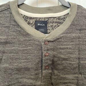 Men’s RVCA Long Sleeve Henley Shirt - Large